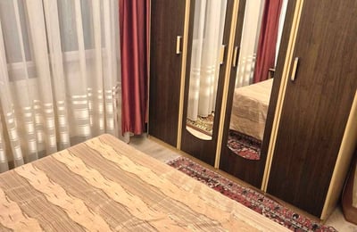 Location d’un appartement confortable de 3 pièces, 75 m², Piața Gorjului, Bucarest, Roumanie